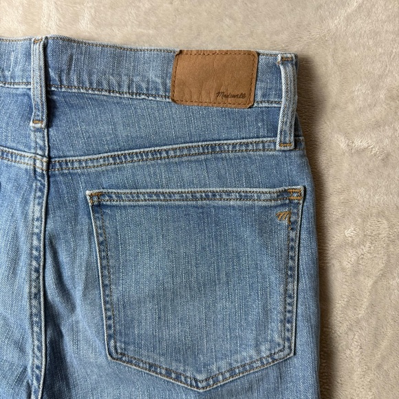 Madewell The Perfect Vintage Jean Distressed Raw Hem Size 28 - Picture 9 of 9